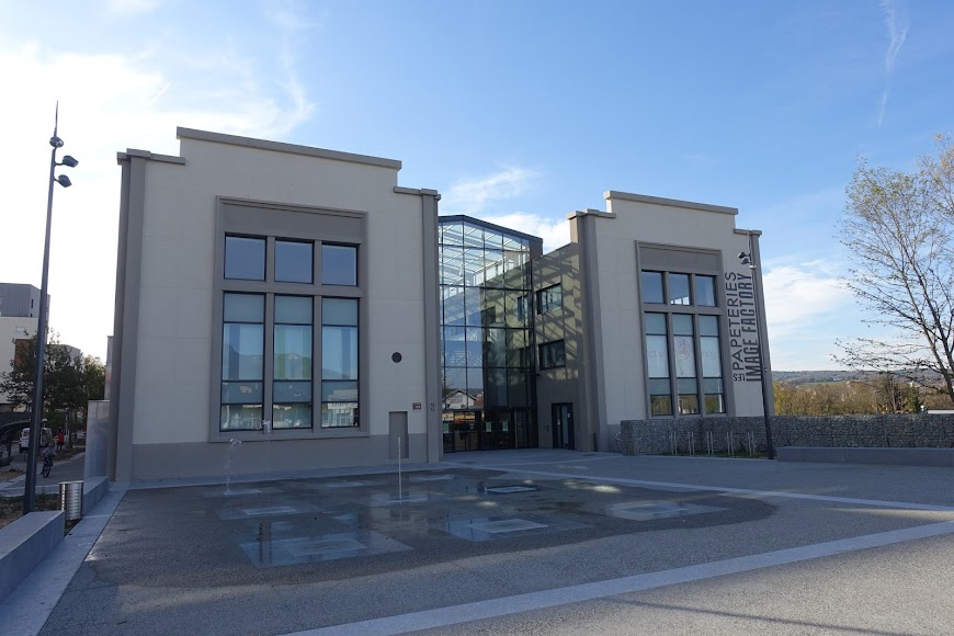 Les Papeteries Images Factory Immeuble de bureaux